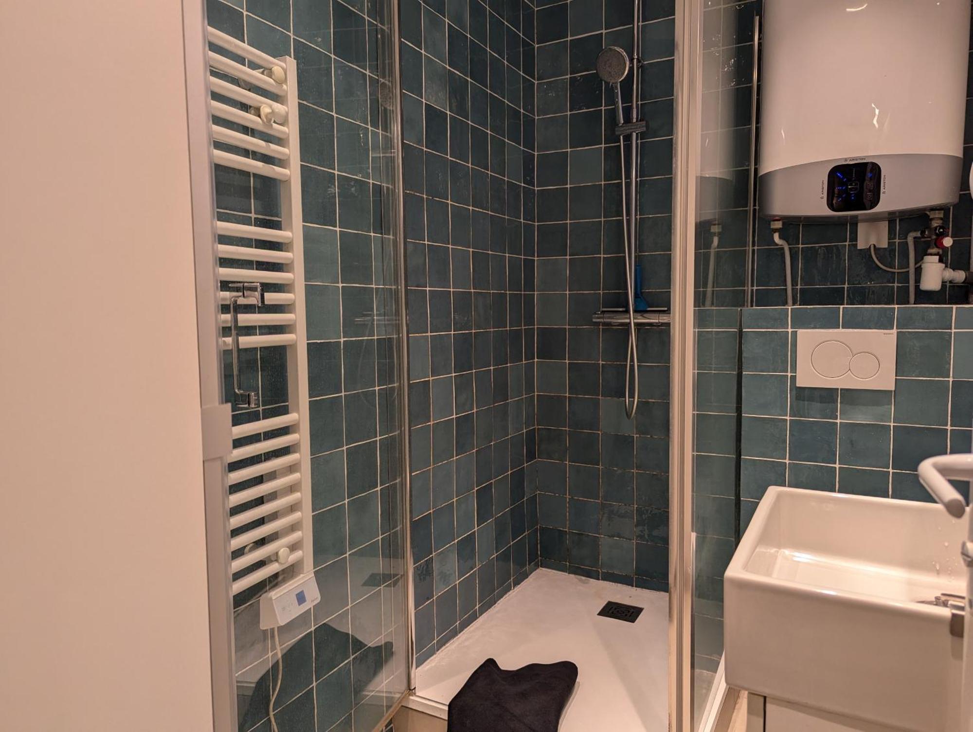 Cozy Nest - Montmartre Caulaincourt Appartement *